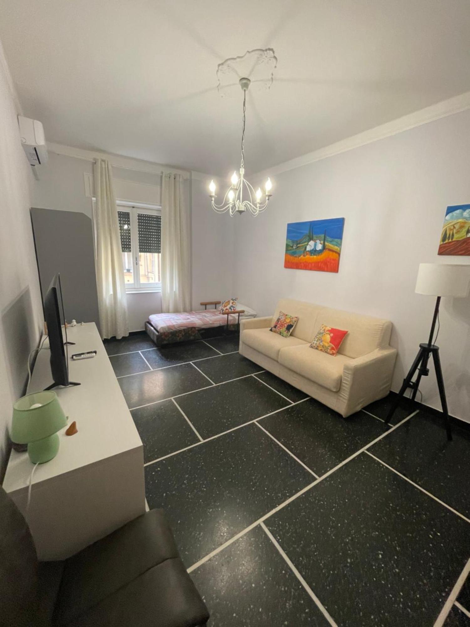 Molo Apartament Genoa Exterior photo